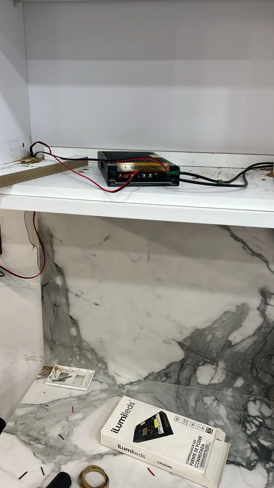 instalacion-fuente-poder-led-ilumileds-en-hermosillo